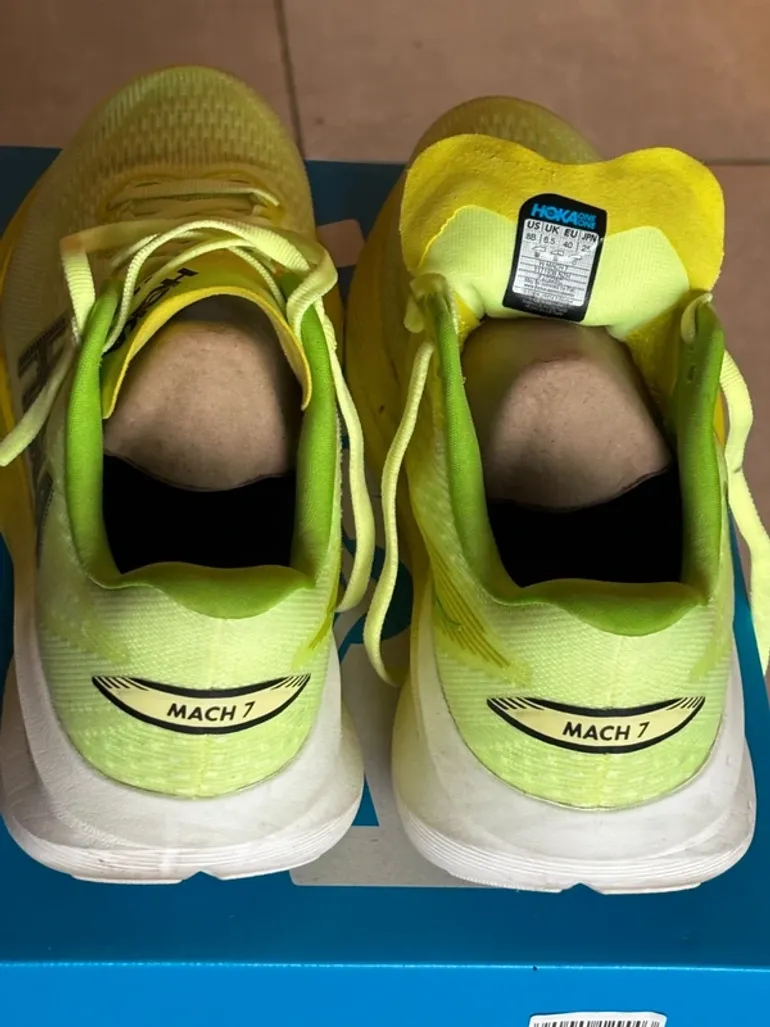 Tweedehands Hoka Mach 7 bike — afbeelding 4 van 4
