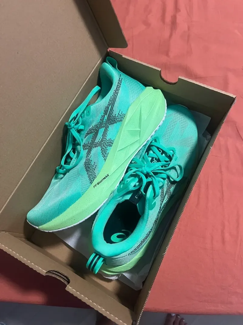 Gebrauchtes Verde Novablast 5 Running Shoes