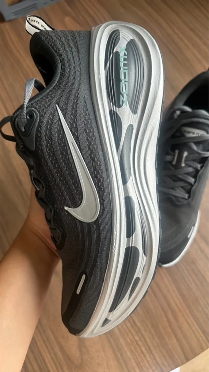 Used Nike Vomero Plus Running Shoes