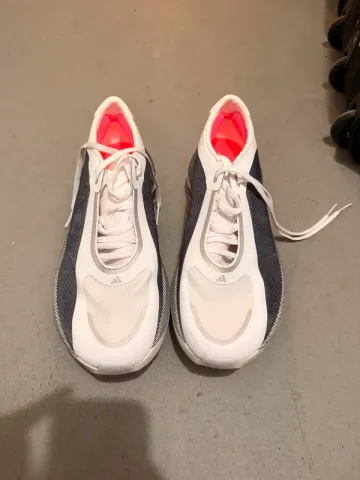 Used Adidas Hyperboost Edge bike — image 2 of 5