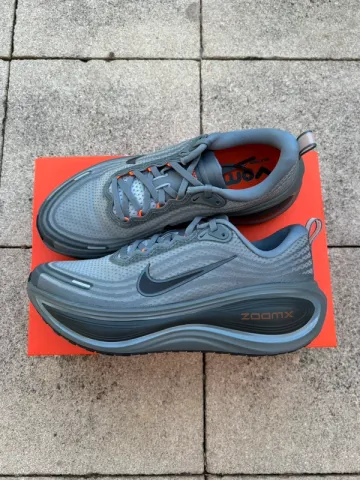 Used Nike Vomero Plus bike — image 2 of 9