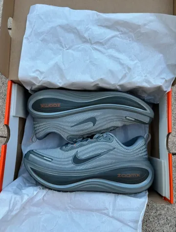 Used Nike Vomero Plus bike — image 1 of 9
