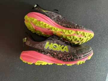 Hoka SpeedGoat 6 bike d'occasion — image 2 sur 2