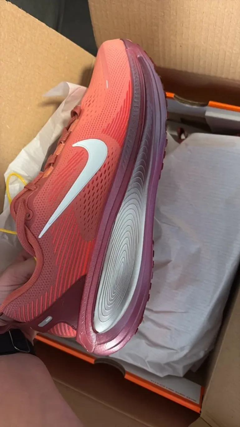 Nike Vomero 18 SE bike usato — immagine 7 di 7