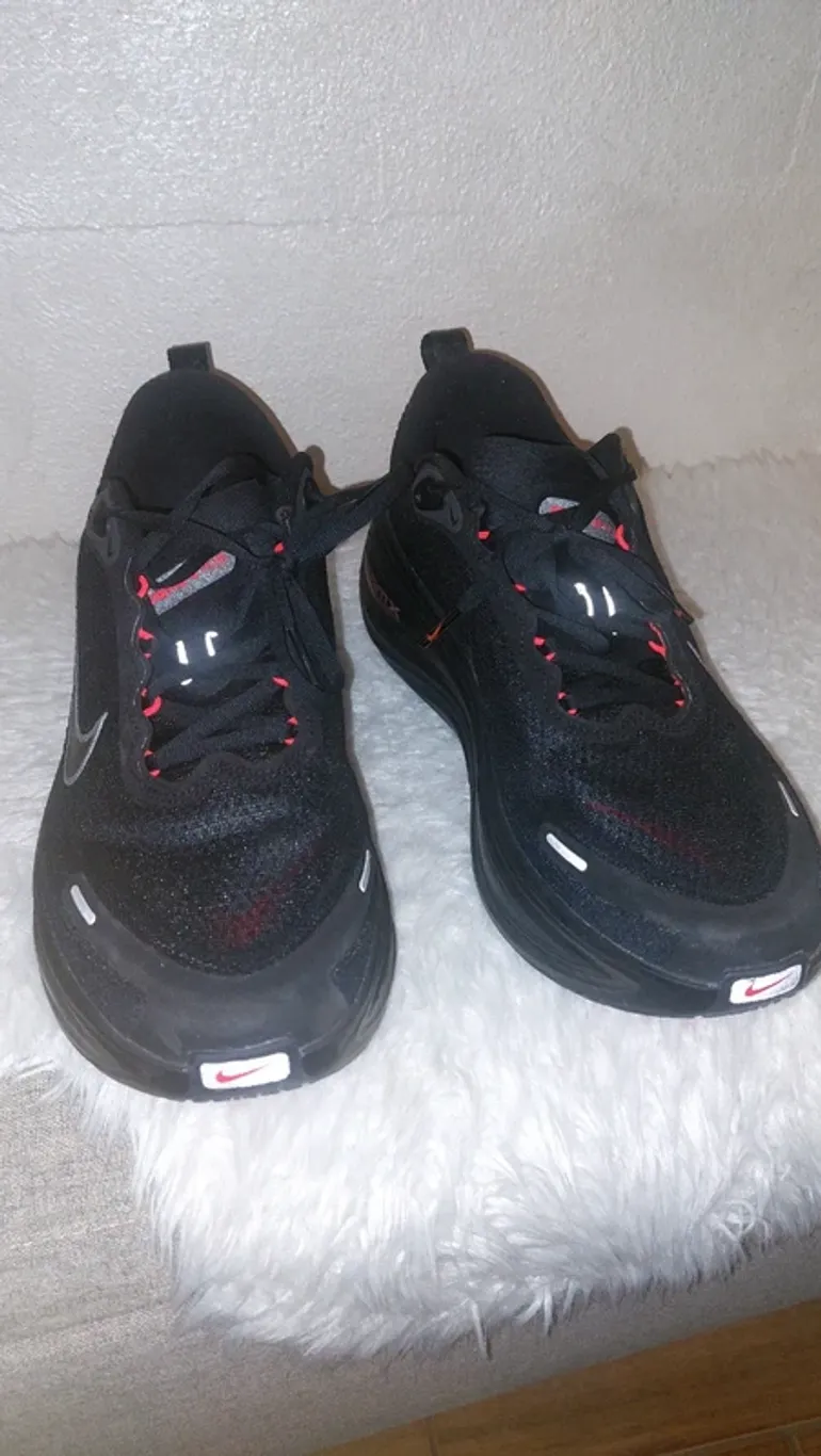 Used Nike Vomero Plus bike — image 4 of 6