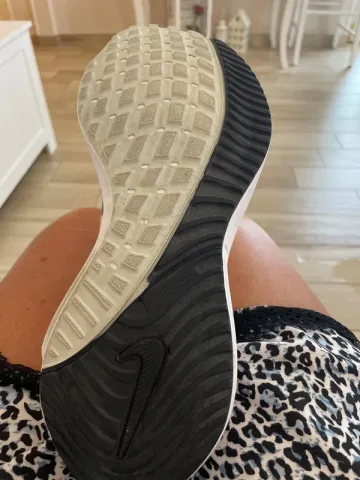 Brugt Nike Air Zoom Vomero 16 bike — billede 7 af 8