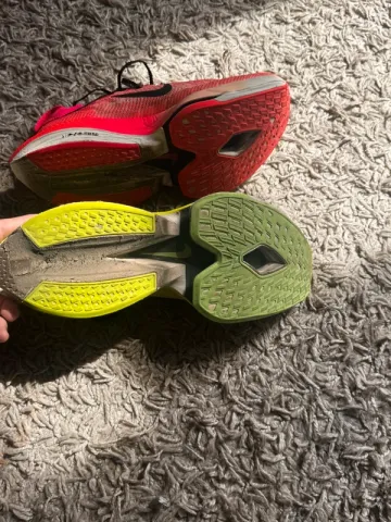 Used Nike Air Zoom Alphafly Next% 2 Ekiden Pack bike — image 5 of 6
