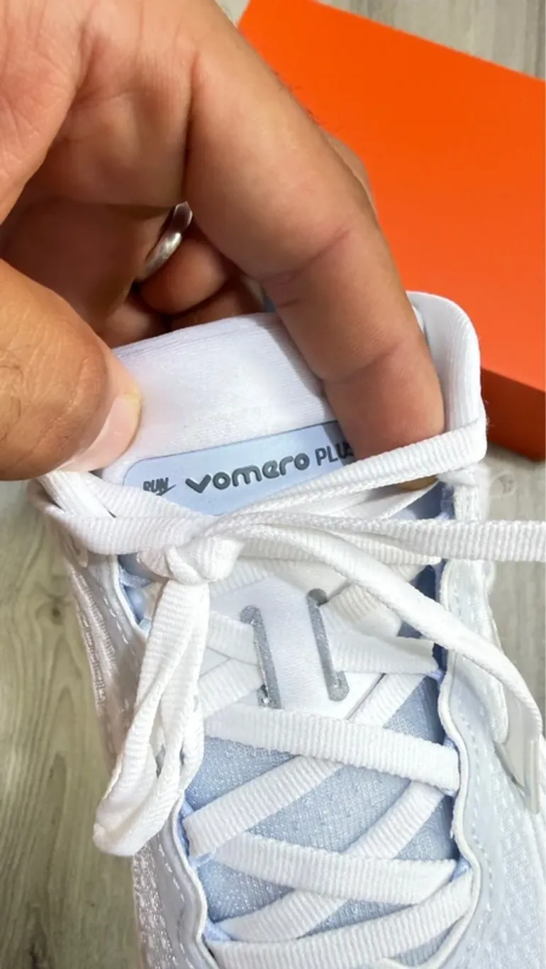 Used Nike Vomero Plus bike — image 8 of 10