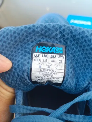 Tweedehands Hoka Clifton 9 bike — afbeelding 2 van 11