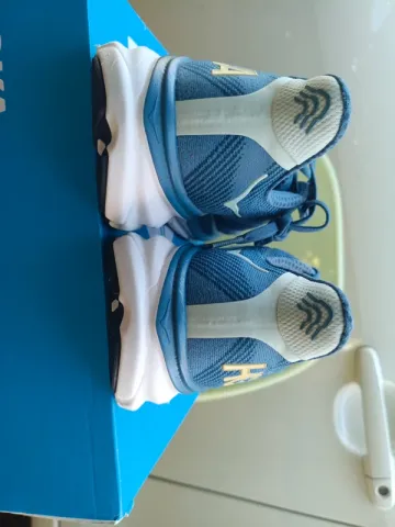 Tweedehands Hoka Clifton 9 bike — afbeelding 10 van 11