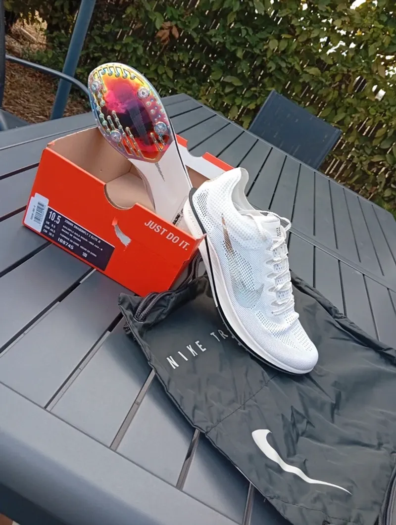 Used Nike Dragonfly 2 Élite Running Shoes