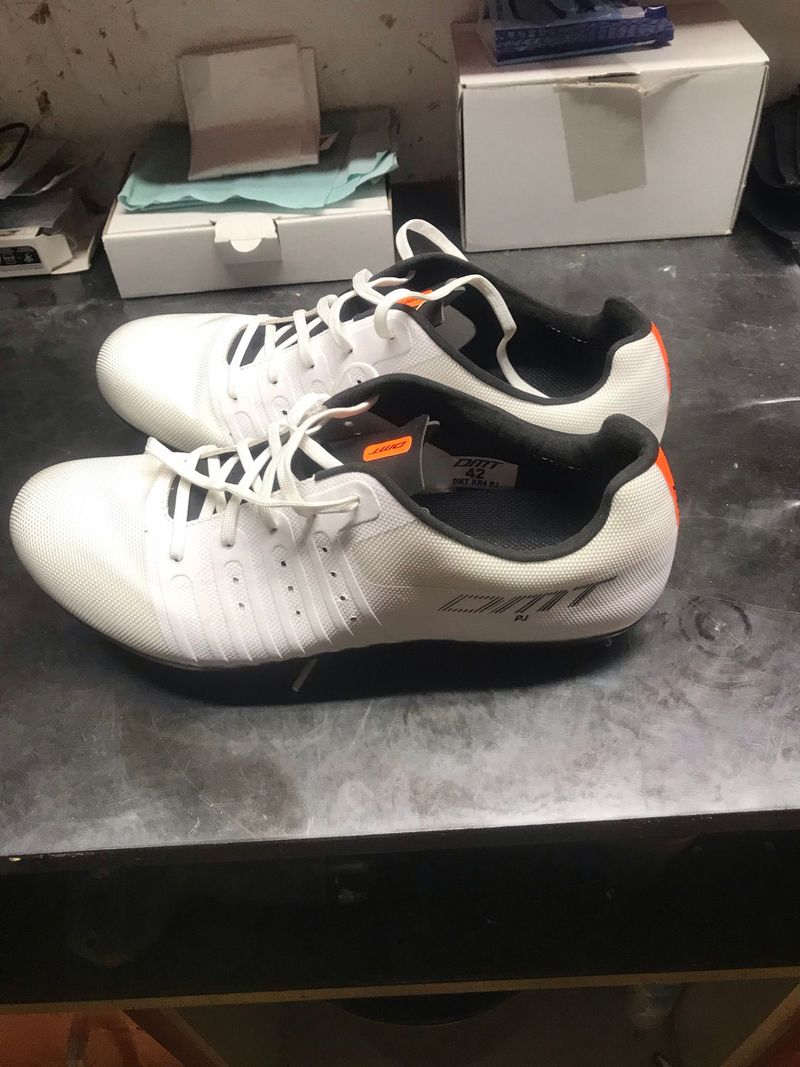 Used Dmt Road Cycling Shoes