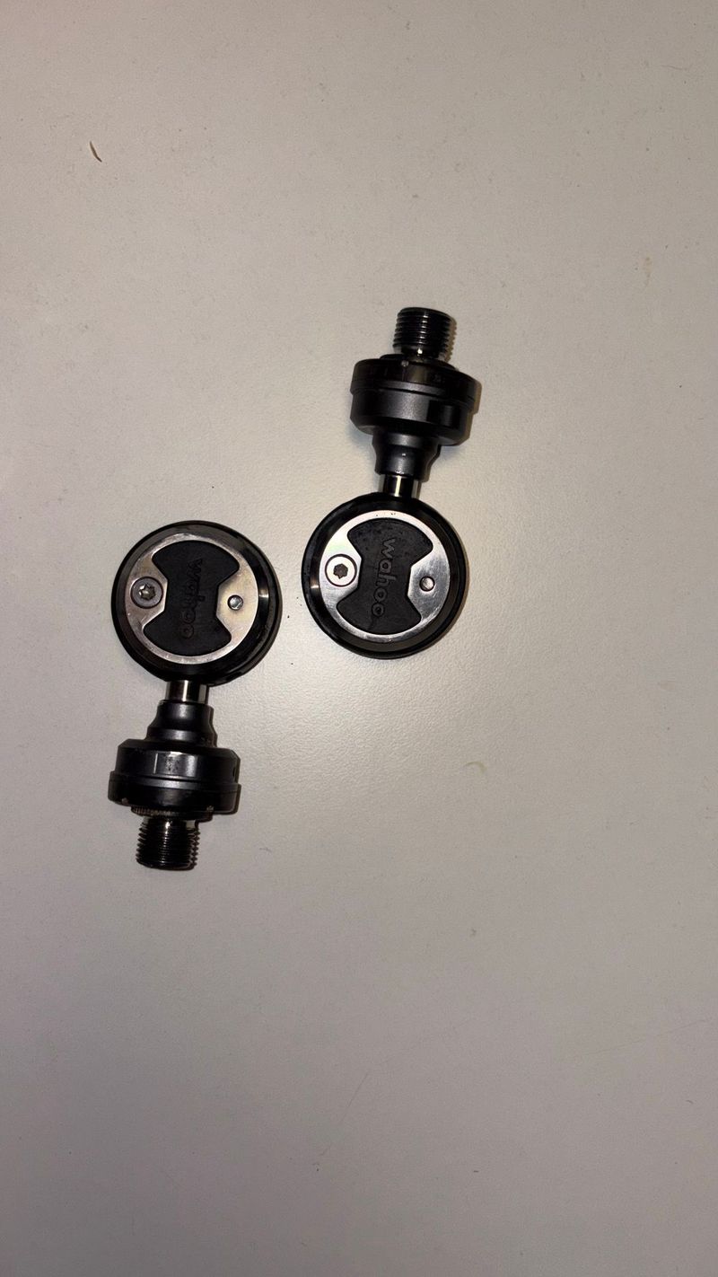 Używany Wahoo POWRLINZERO DUAL Drivetrain & Pedals
