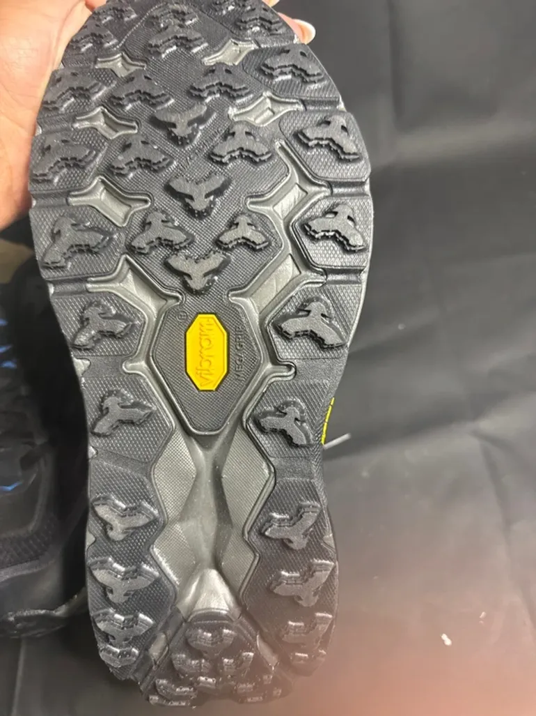 Gebrauchtes Hoka Speedgoat 5 bike — Bild 3 von 4