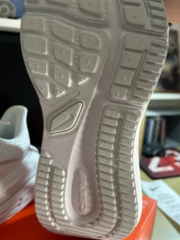 Used Nike Air Winflo 12 bike — image 6 of 7