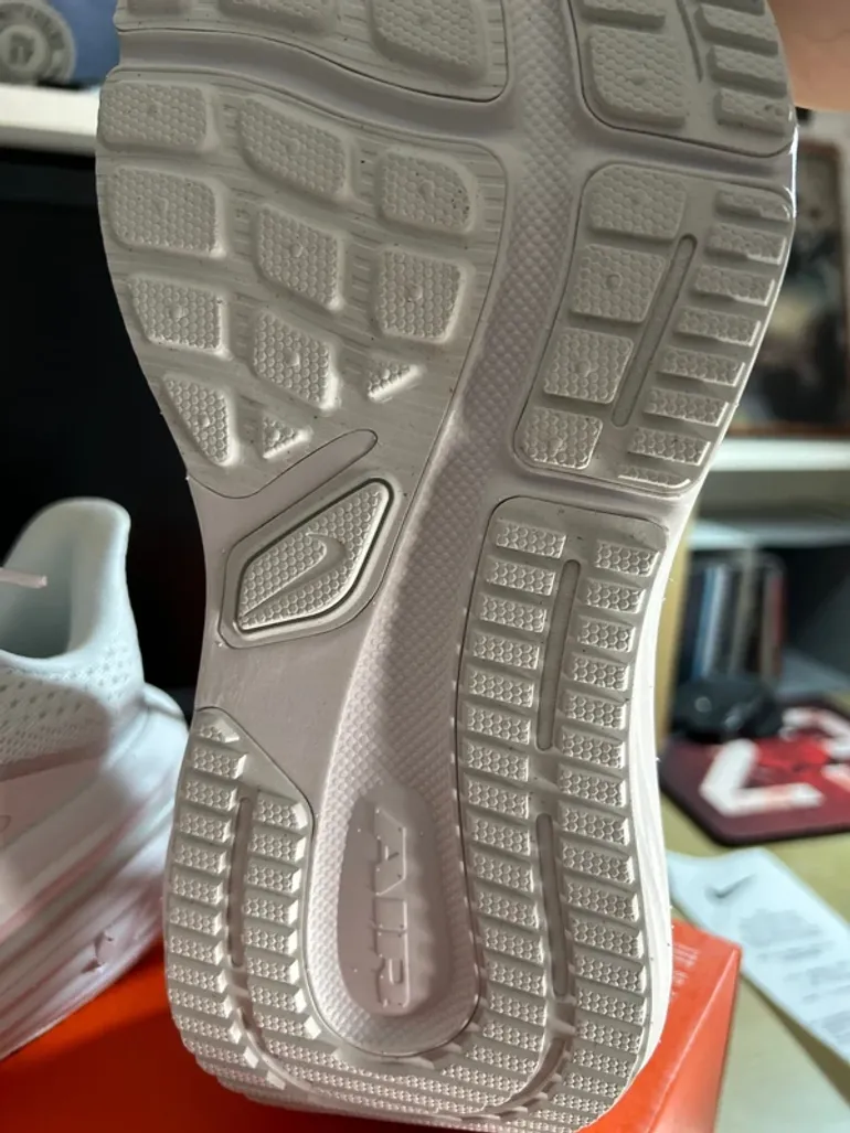 Used Nike Air Winflo 12 bike — image 6 of 7