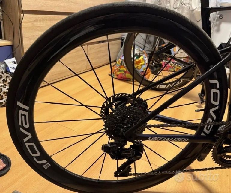 Specialized Roval clx 3 2026 bike d'occasion — image 2 sur 4