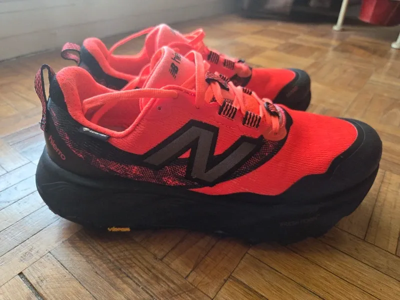 Używany New Balance Hierro V9 Gore Tex Running Shoes