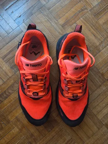 Used New Balance Hierro V9 Gore Tex bike — image 3 of 7