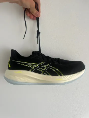Used Asics Gel-Cumulus 26 bike — image 4 of 5