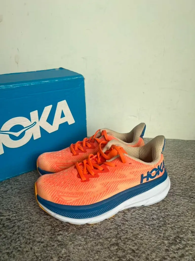 Tweedehands Hoka Clifton 9 bike — afbeelding 5 van 7