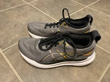 Used Asics Gel Kayano 31 bike — image 4 of 6