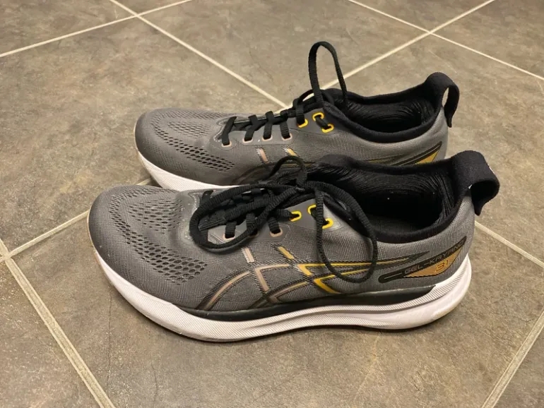 Used Asics Gel Kayano 31 bike — image 4 of 6
