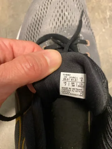 Used Asics Gel Kayano 31 bike — image 6 of 6