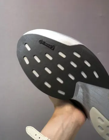 Käytetty Adidas Evo SL bike — kuva 5 / 5