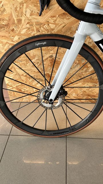 Used Lightweight pfapfinder Evo 2020 bike — image 1 of 7