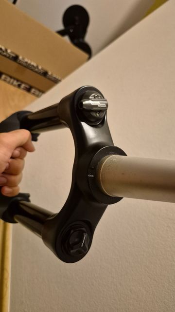 Brugt Sr Suntour Raidon 34 2025 bike — billede 3 af 5
