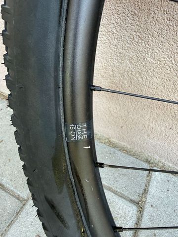 Used Hunt XC Race 2023 bike — image 5 of 6