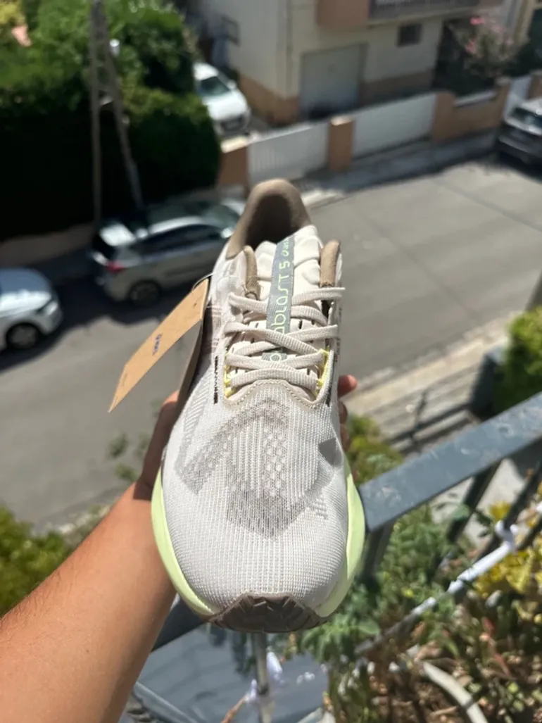 Brugt Asics Novablast 5 bike — billede 3 af 8