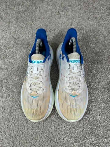Used Hoka Running Sneakers bike — image 4 of 11
