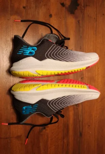 Used New Balance Fuelcell Propel V1 bike — image 1 of 7