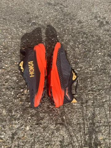 Used Hoka Challenger 7 ATR bike — image 3 of 6