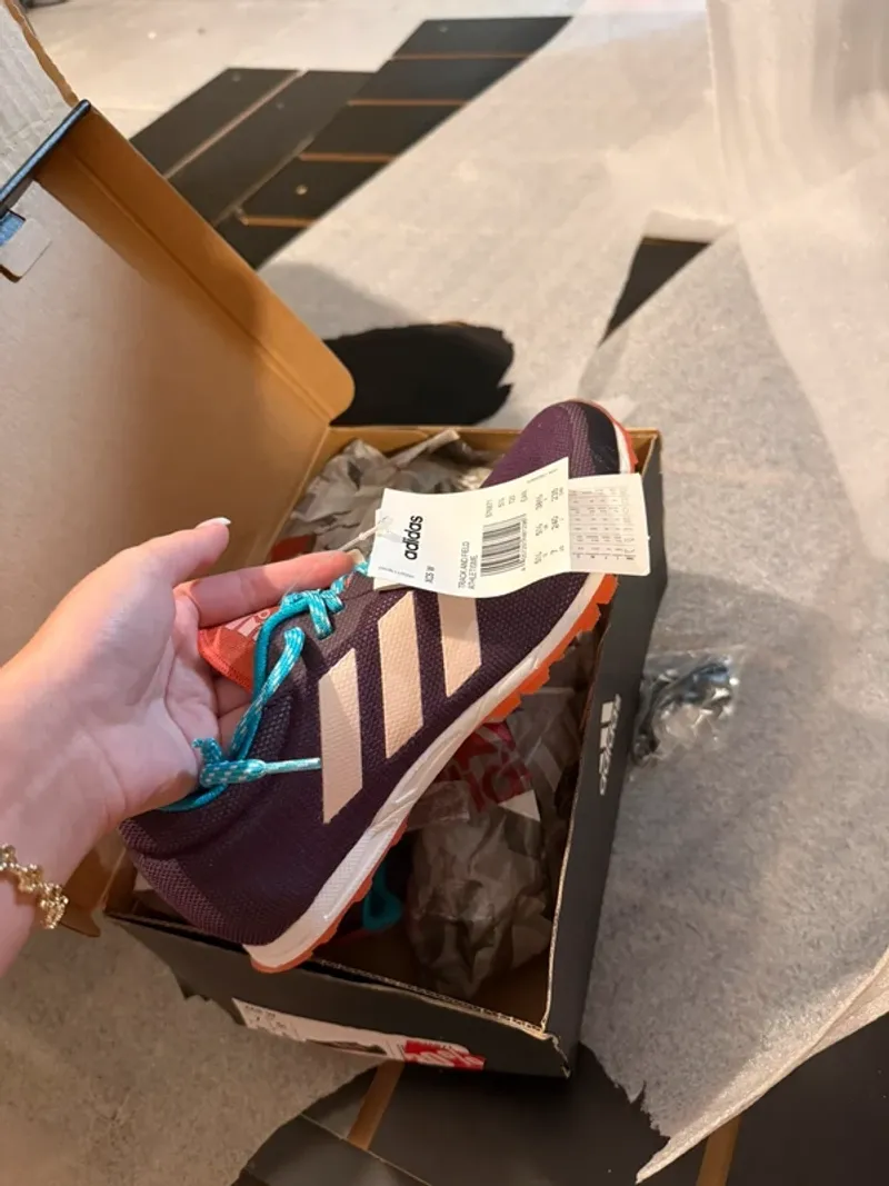 Adidas XCS W Running Shoes d'occasion