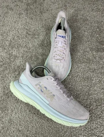 Used Hoka Running Sneakers bike — image 2 of 8