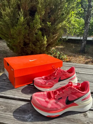 Brugt Nike Running Shoes bike — billede 1 af 5