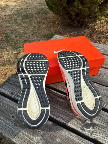 Brugt Nike Running Shoes bike — billede 3 af 5
