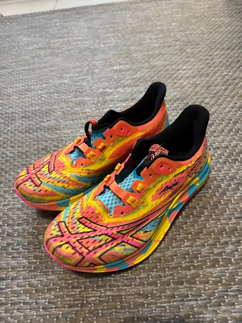 Brugt Asics Noosa Tri 15 Running Shoes