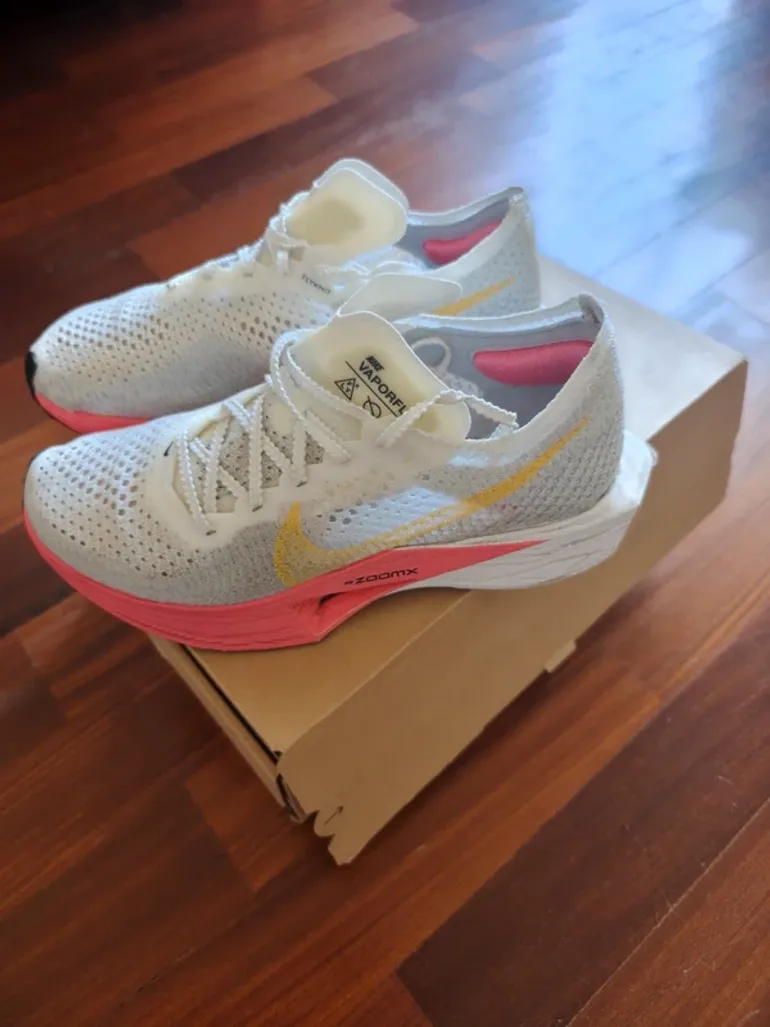 Used Nike ZoomX Vaporfly bike — image 2 of 7