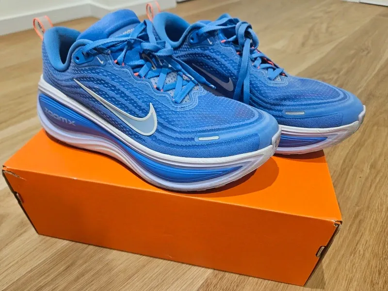 Brugt Nike Vomero 18 Running Shoes