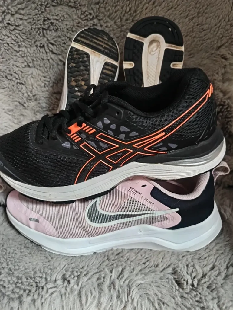 Tweedehands Asics Nike Running Shoes bike — afbeelding 5 van 15
