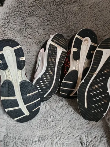 Tweedehands Asics Nike Running Shoes bike — afbeelding 13 van 15