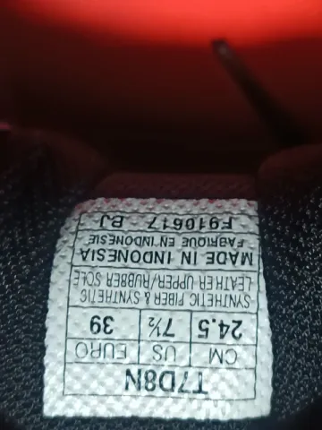 Tweedehands Asics Nike Running Shoes bike — afbeelding 14 van 15