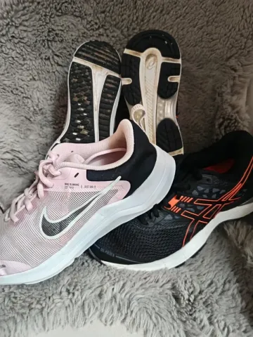 Tweedehands Asics Nike Running Shoes bike — afbeelding 4 van 15