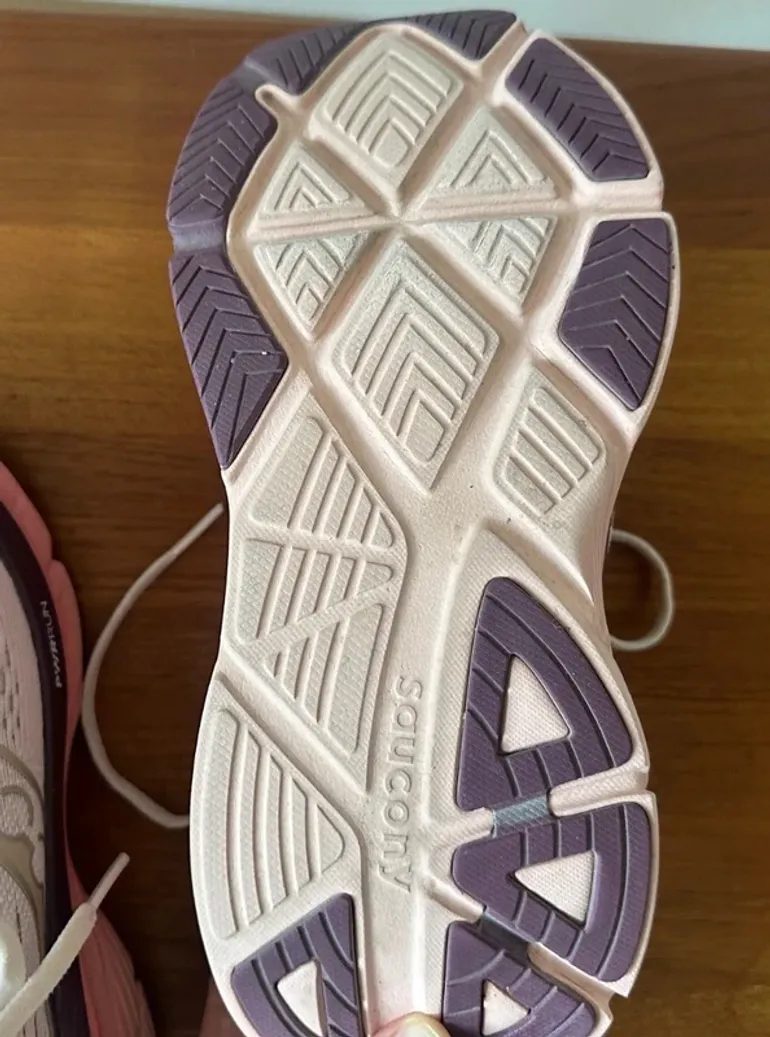 Used Saucony Guide 18 bike — image 7 of 7
