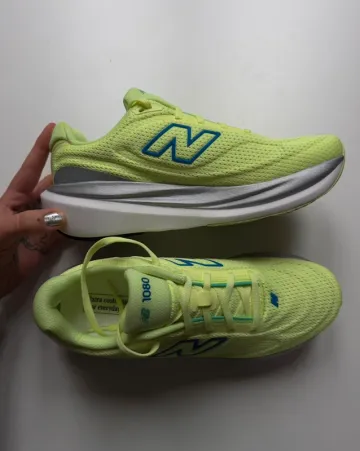 Used New Balance 1080 V15 bike — image 2 of 7