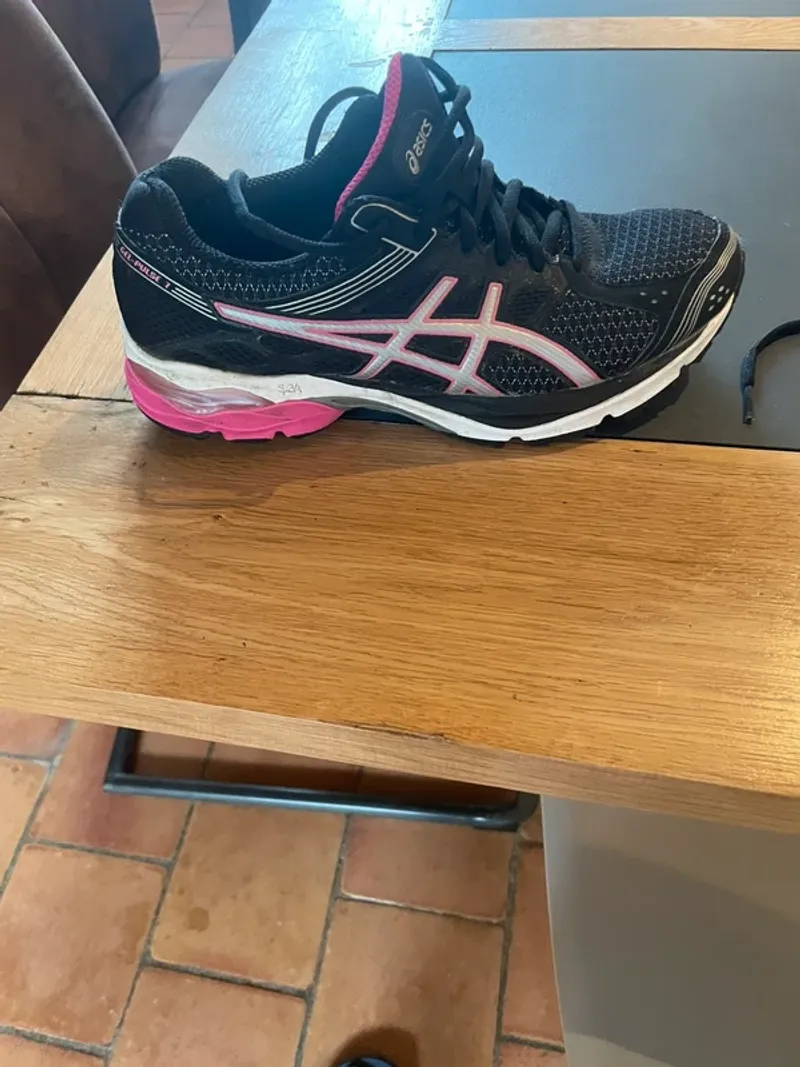 Tweedehands Asics Gel Pulse 1 Running Shoes
